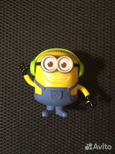 Миньоны из макдональдса