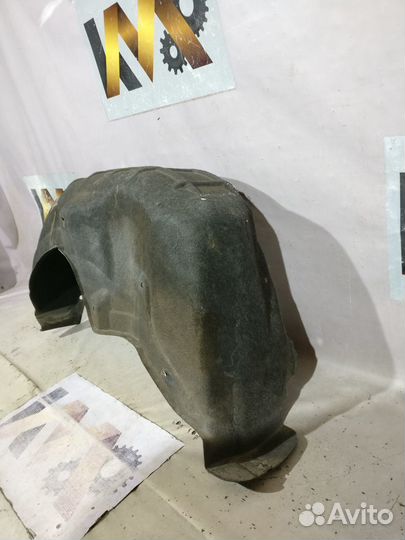 Ниссан Икстрэил T32 2014- Подкрылок правый задний