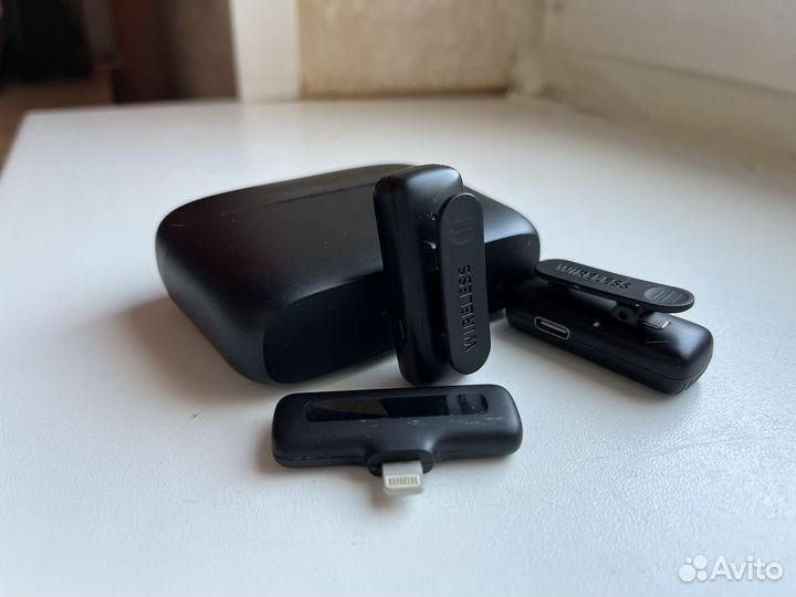 Петличный микрофон для iPhone