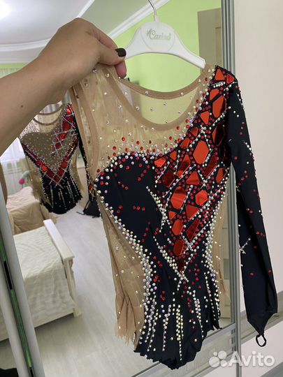 Купальник для художественной гимнастики