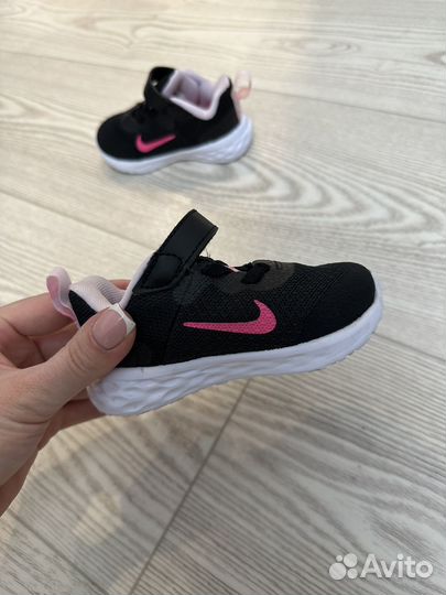 Кроссовки nike детские