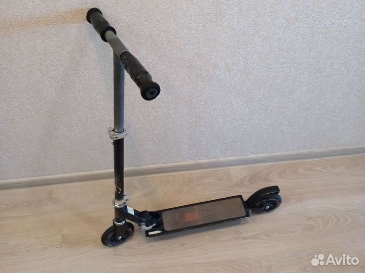 Самокат детский двухколесный бу