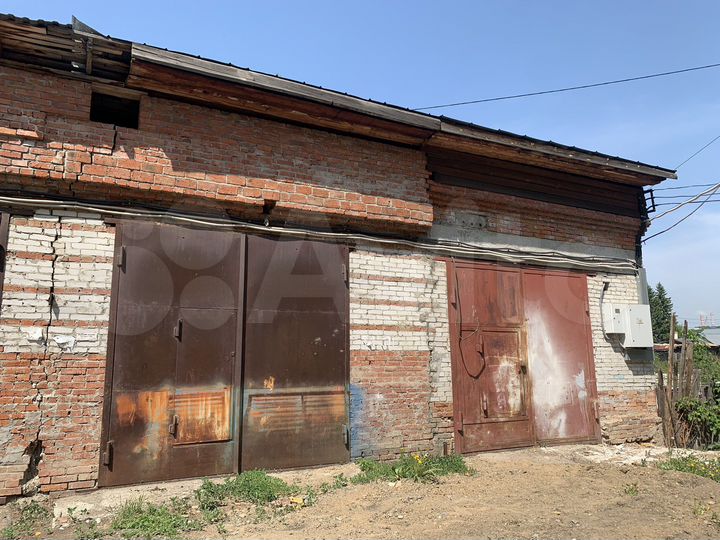 Гараж, > 30 м²