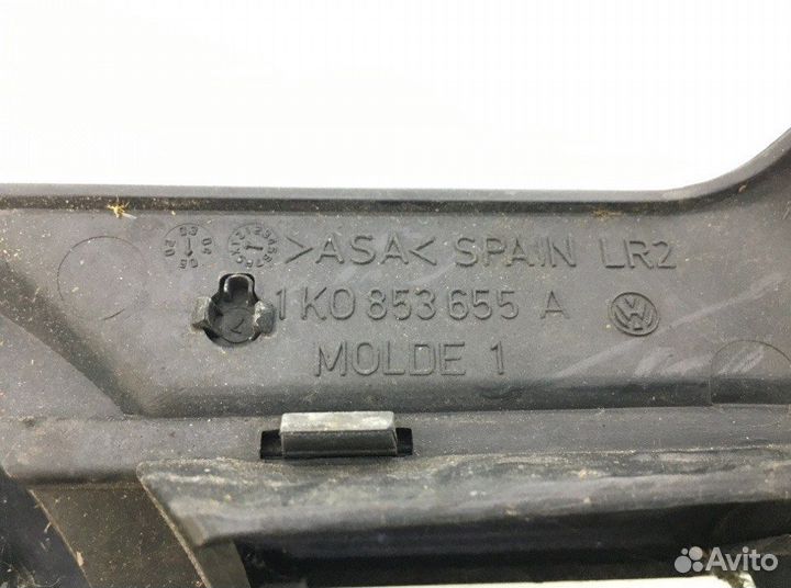 Решетка радиатора Volkswagen Golf 5 1.6 FSI 2006