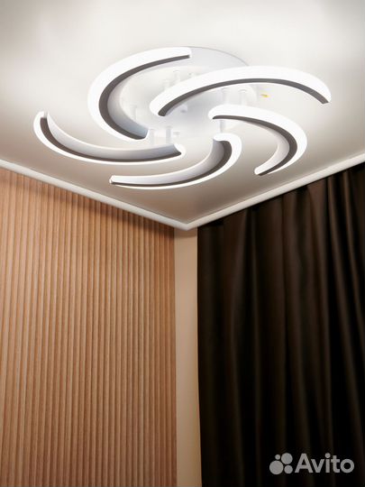 Люстра светодиодная потолочная 5 ламп