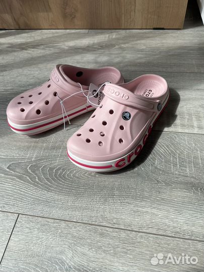 Crocs новые