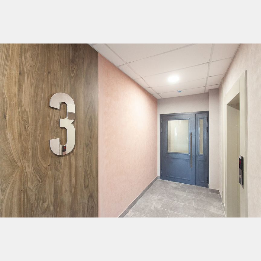 4-к. квартира, 137 м², 2/18 эт.