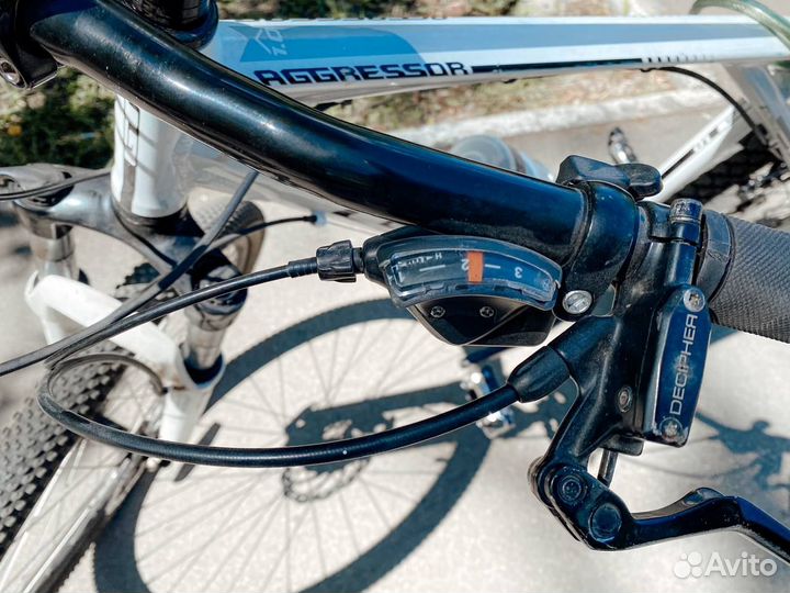 Продается горный велосипед GT Agressor 1.0