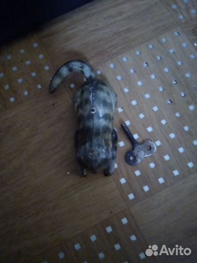 Старинная заводная игрушка кот