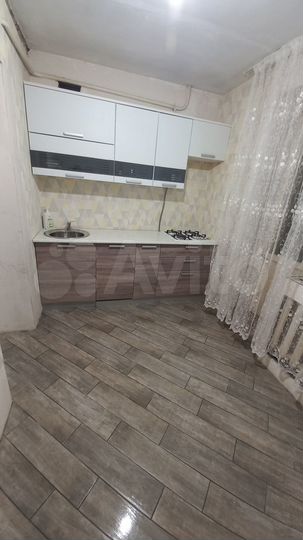 2-к. квартира, 52 м², 2/5 эт.