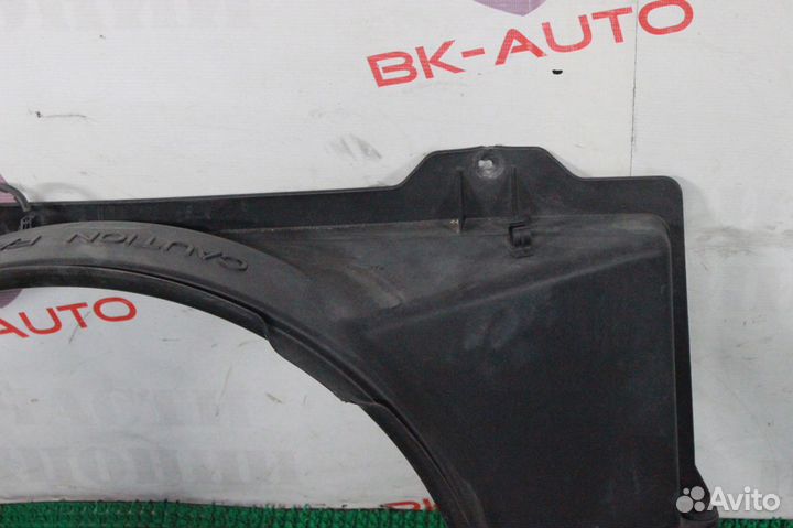 Кожух вентилятора GMC Yukon GMT800