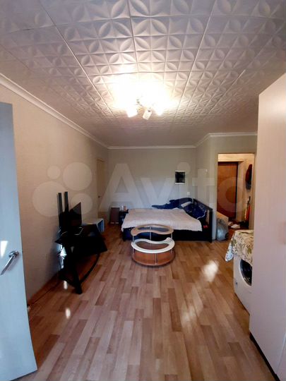 2-к. квартира, 43 м², 3/5 эт.