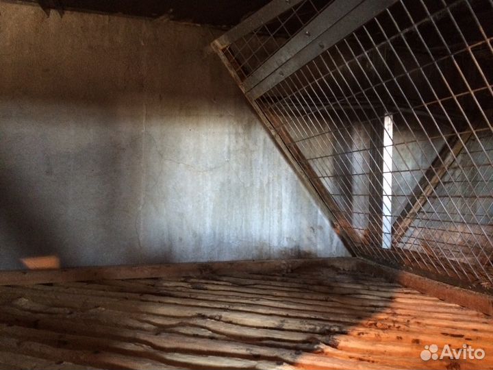 Клетки для кроликов крупных пород