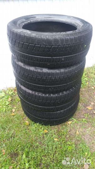Bridgestone Blizzak VRX 205/55 R16