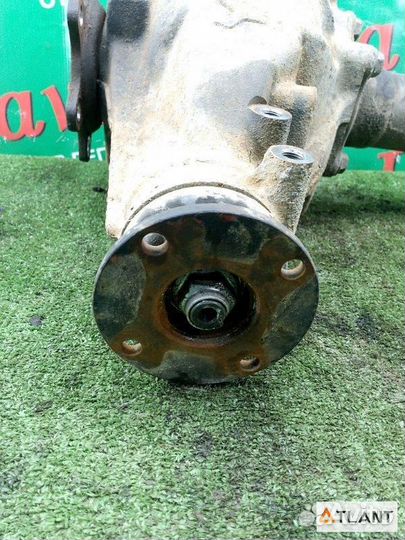 Редуктор передний toyota hiace