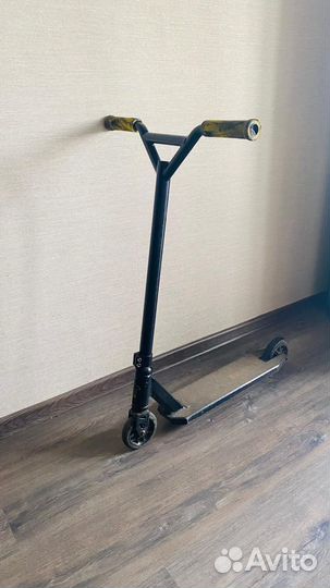 Трюковой самокат tech team duker 101