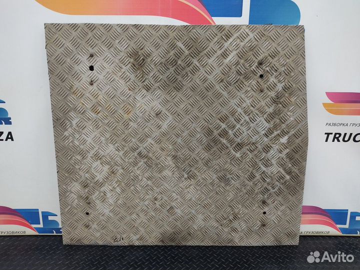 Трап на раму за кабиной Man TGS