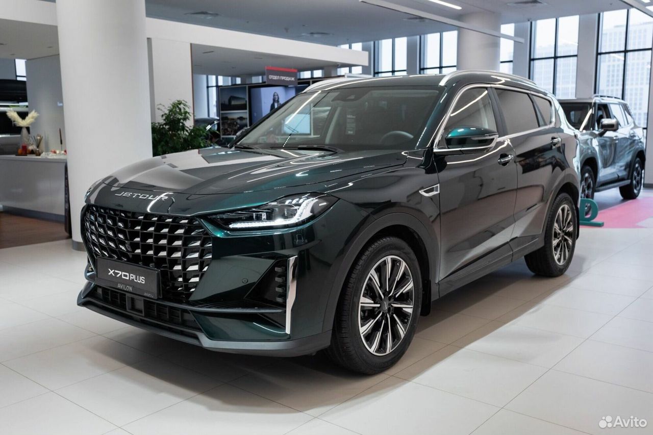 Jetour X70 Plus 1.6 AMT, 2026