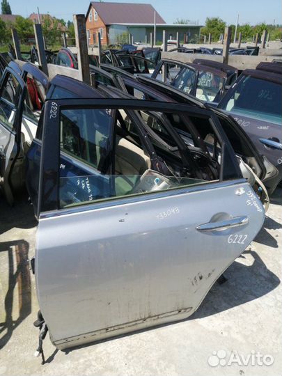 Дверь задняя левая Nissan Teana J32