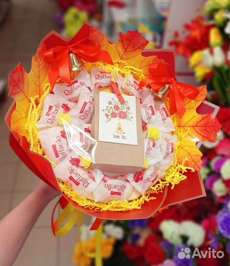 Сладкие букеты из конфет