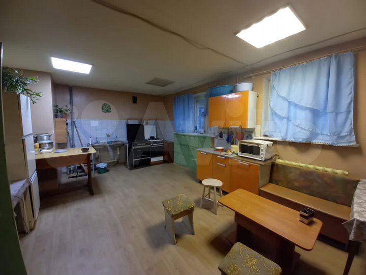 Комната 10,5 м² в 4-к., 9/9 эт.