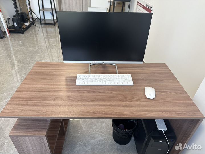 Письменный стол