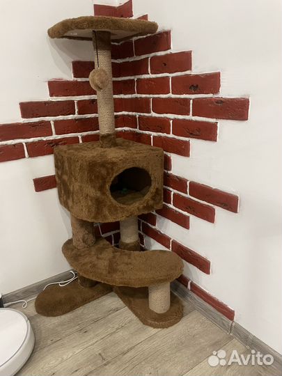 Домик для кошки с когтеточкой