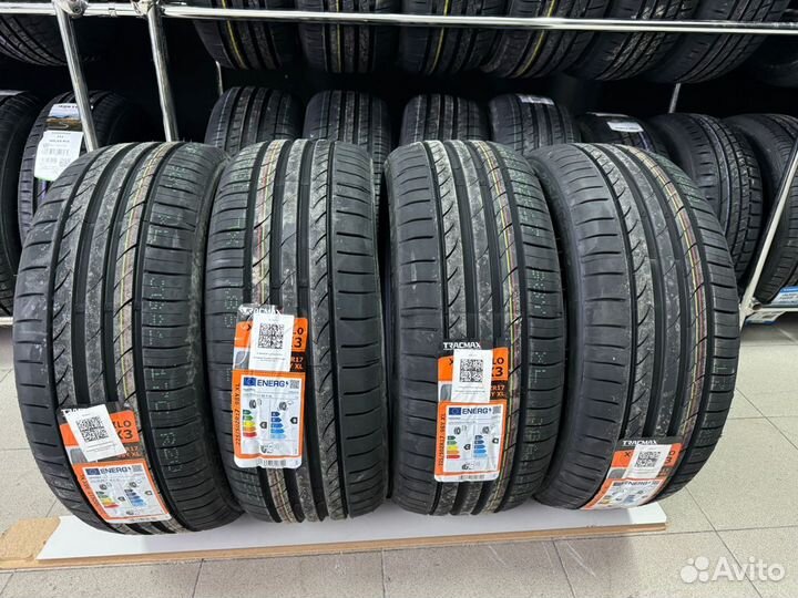 Tracmax X-Privilo TX3 235/45 R18 103