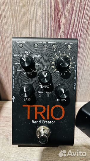 Digitech trio