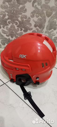 Шлем хоккейный детский новый