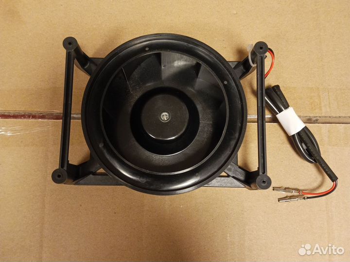 Вентилятор холодильника Indesit Hotpoint C00293764