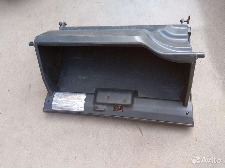 Бардачок для Nissan Almera N15 1995-2000