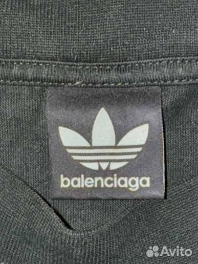 Balenciaga x adidas футболка