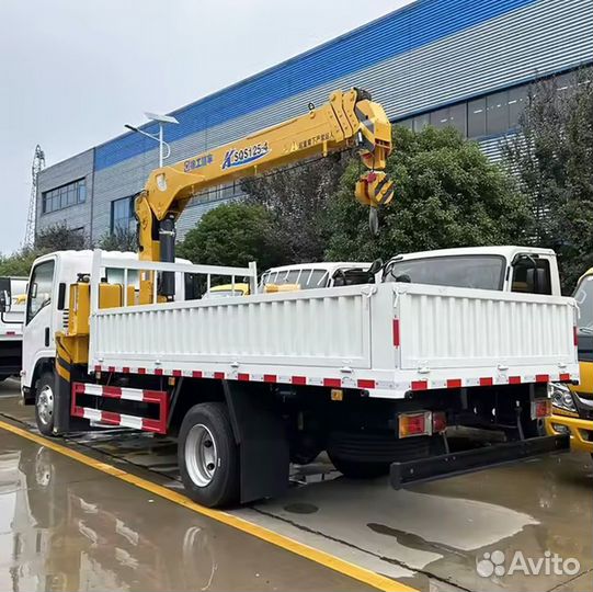 Isuzu Elf с КМУ, 2024