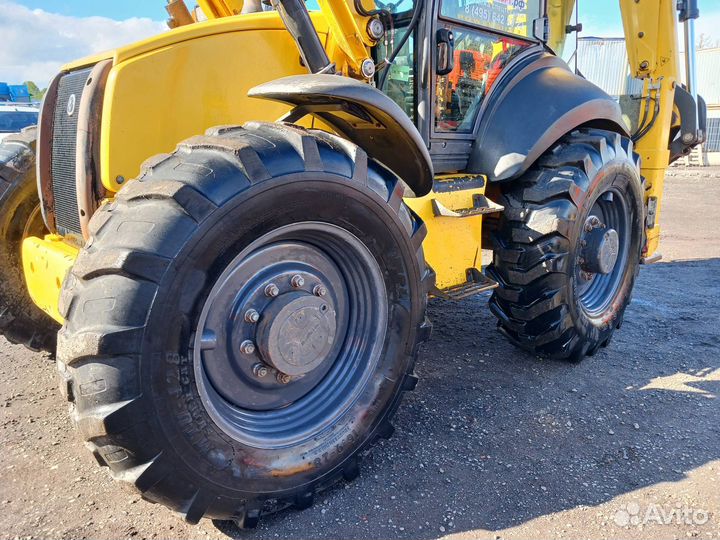 Экскаватор-погрузчик New Holland B115B, 2021