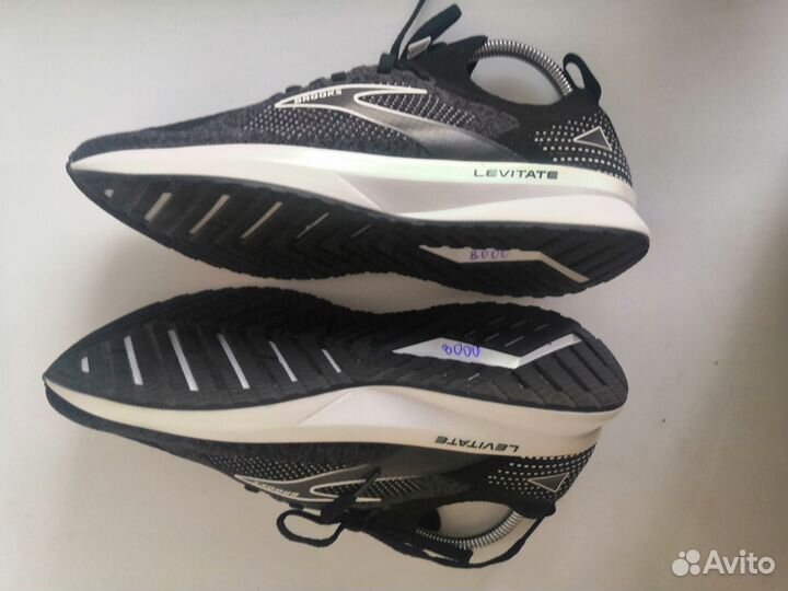 Кроссовки brooks Levitate StealthFit 5