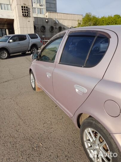 Toyota Vitz 1.0 AT, 2001, 250 000 км