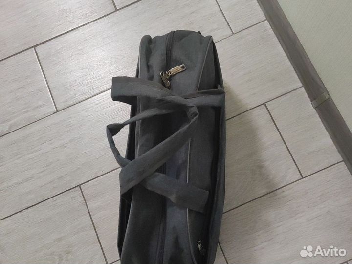 Сумка дорожная с ремнем на плечи