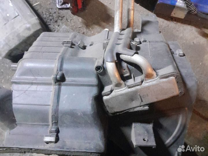 Радиатор печки kia spectra с корпусом