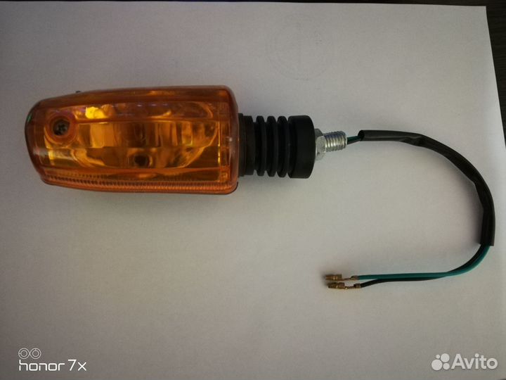 Поворотник передний Suzuki Bandit