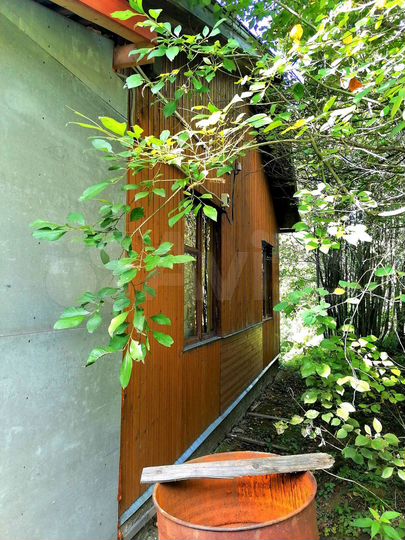 Дом 48 м² на участке 9 сот.