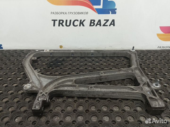 Кронштейн глушителя Renault T, Volvo FH, Volvo FM