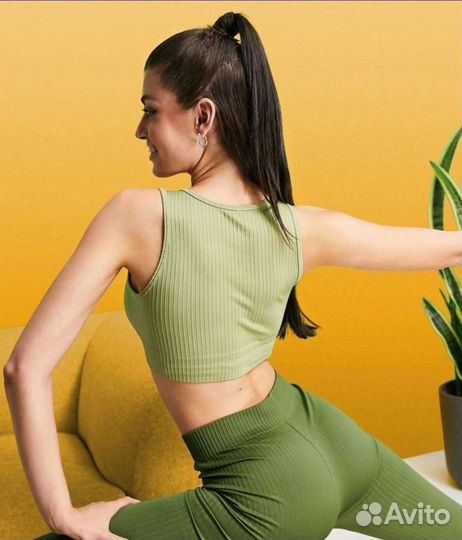 Спортивный костюм женский зеленый для йоги ASOS