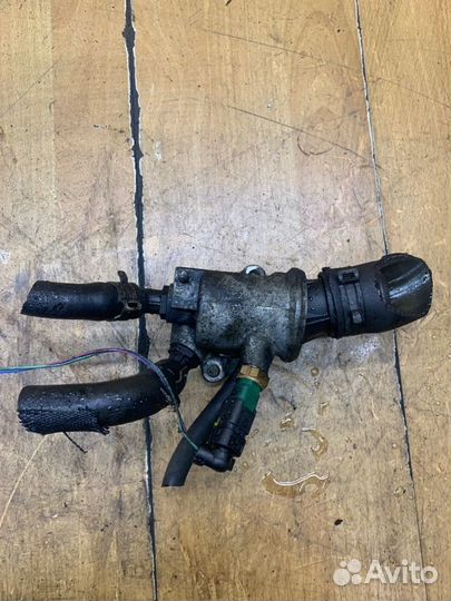 Корпус термостата Opel Astra H Z19DTH 2007