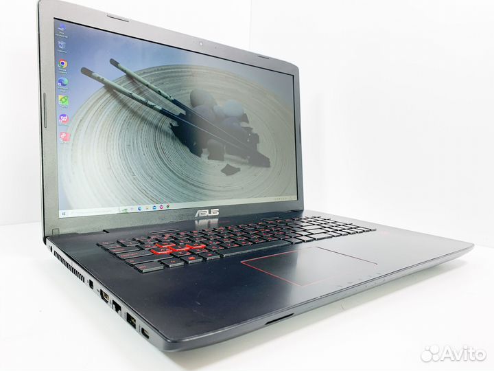 Игровой ноутбук Asus 17 дюймов Core i5/GeForce