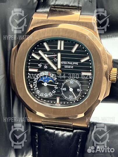 Часы Patek Philippe Nautilus Moonphase 40mm