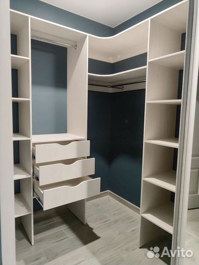 Гардеробная на заказ от фабрики