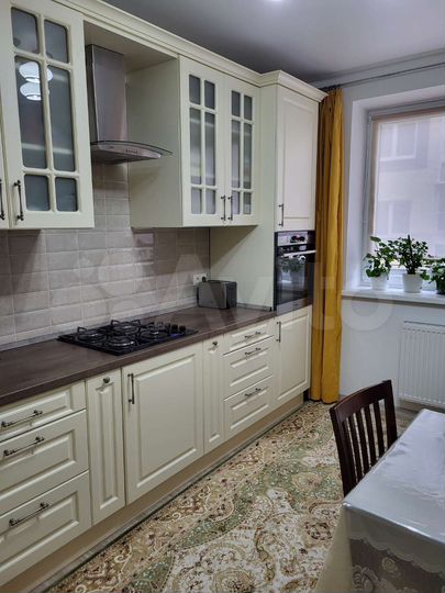 2-к. квартира, 63,7 м², 1/3 эт.