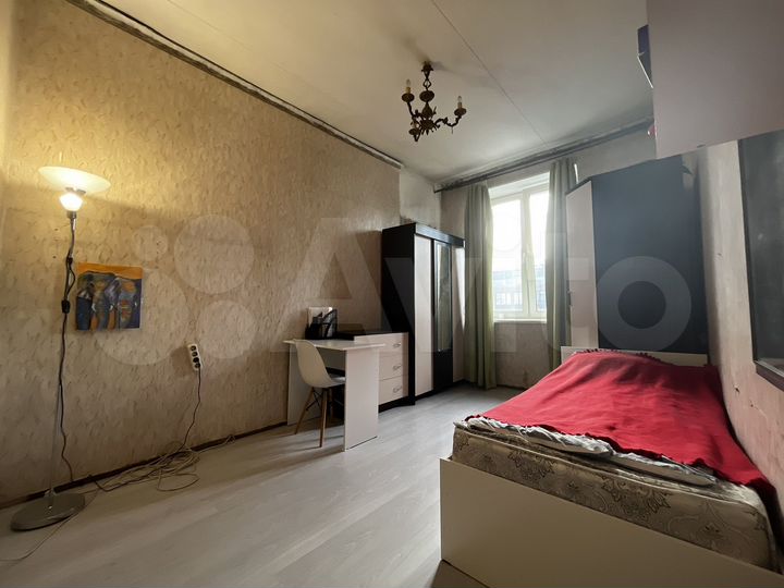 Комната 14 м² в 3-к., 5/5 эт.