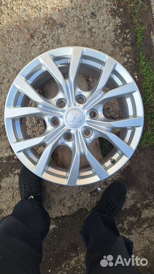 Литые диски R17 6x139 7